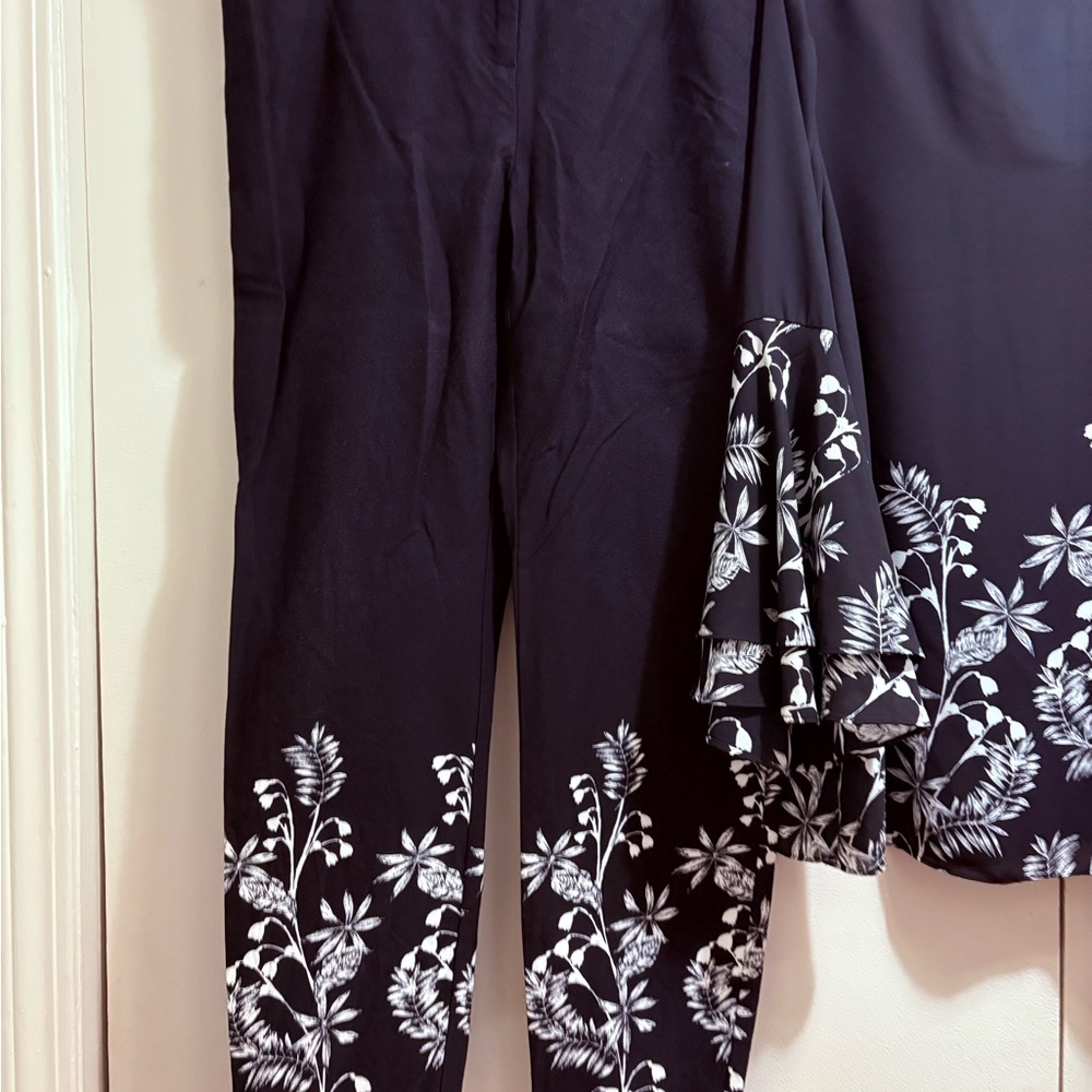 Black and White Floral Women's Jumpsuit - Picture 3 of 12